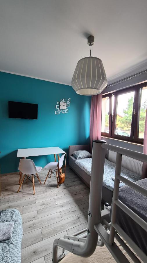 Urocze Apartamenty Na Wsi Goledzinow Luaran gambar